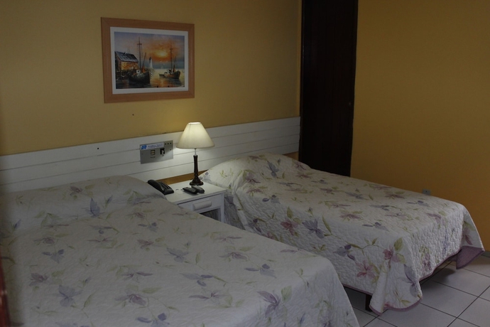 Imagen de la habitación del Hotel Sol Praia Marina. Foto 12