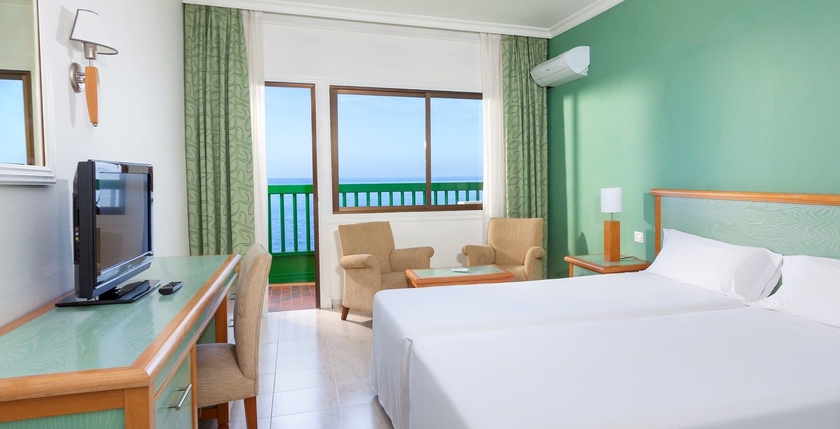 Imagen de la habitación del Hotel Sol Puerto de la Cruz Tenerife. Foto 5
