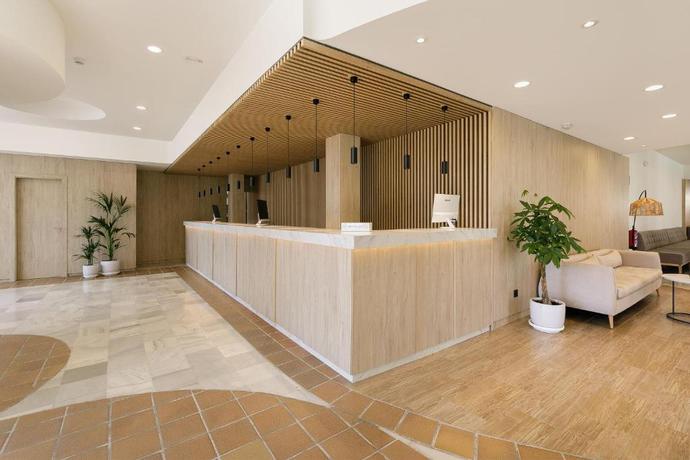 Imagen de los interiores del Hotel Sol Sancti Petri. Foto 12