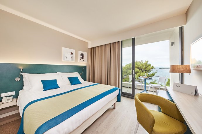 Imagen de la habitación del Hotel Sol Sipar For Plava Laguna. Foto 9