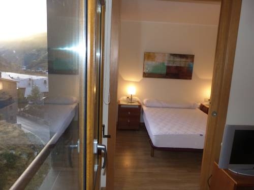 Imagen general del Hotel Sol Tarter - Vacances Pirinenca. Foto 5