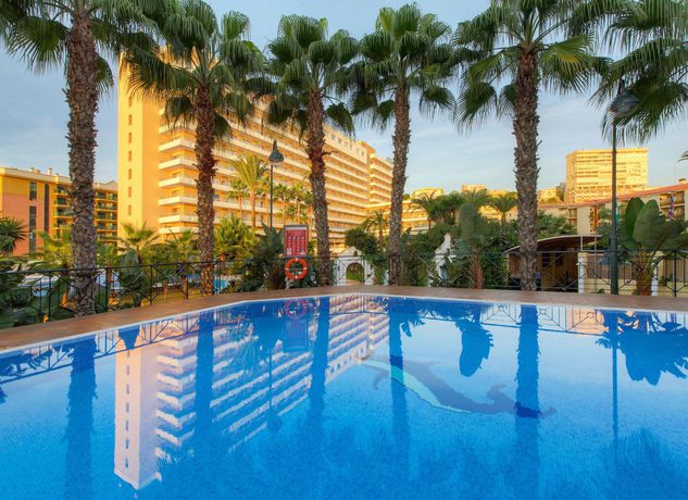Imagen de la piscina del Hotel Sol Torremolinos- Don Marco. Foto 17