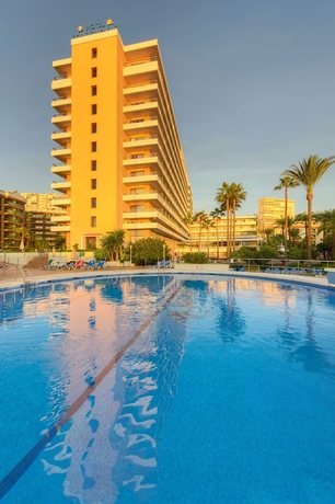 Imagen de la piscina del Hotel Sol Torremolinos-Don Pablo. Foto 16