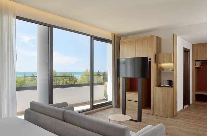 Imagen de la habitación del Hotel Sol Tropikal Durres. Foto 17