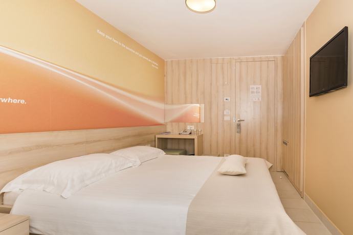 Imagen de la habitación del Hotel Sol Umag Residence. Foto 7