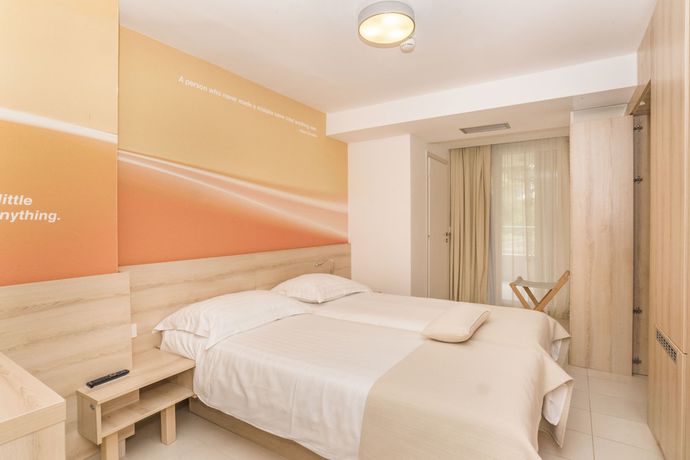 Imagen de la habitación del Hotel Sol Umag Residence. Foto 9
