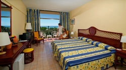 Imagen de la habitación del Hotel Sol Varadero Beach. Foto 3