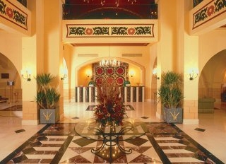 Imagen de los interiores del Hotel Sol Y Mar Makadi Marine. Foto 8