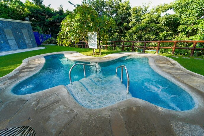 Imagen general del Hotel Sol Y Viento Mountain Hot Springs Resort. Foto 8