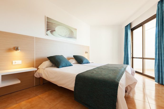 Imagen de la habitación del Hotel Sol de Alcudia Apartamentos. Foto 4