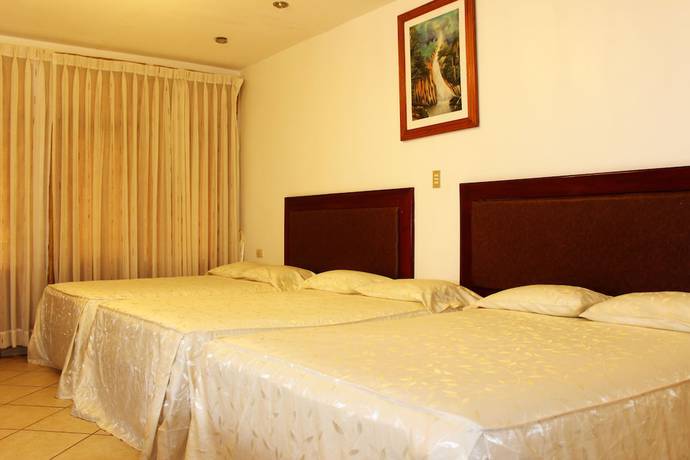 Imagen de la habitación del Hotel Sol de Oriente Pucallpa. Foto 9