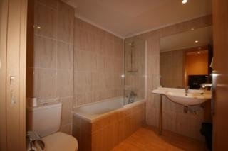 Imagen de la habitación del Hotel Sol i Muntanya. Foto 7