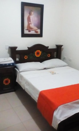 Imagen de la habitación del Hotel Sol y Luna, Piedecuesta. Foto 13