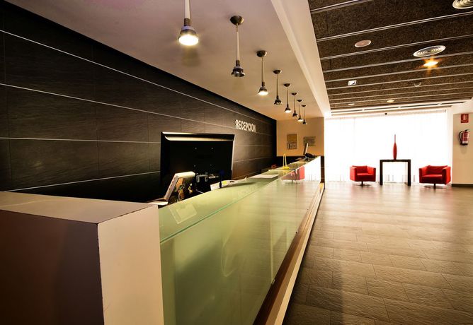 Imagen general del Hotel Sol y Sombra. Foto 7