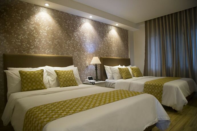 Imagen de la habitación del Hotel Sola Hotel. Foto 8