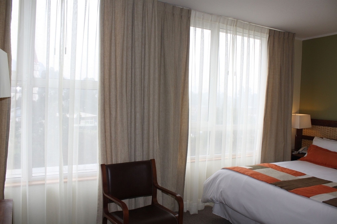 Imagen de la habitación del Hotel Solace Puerto Varas. Foto 10