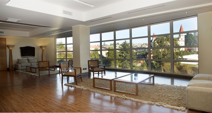 Imagen de los interiores del Hotel Solace Puerto Varas. Foto 15