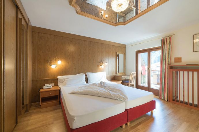 Imagen de la habitación del Hotel Solaia. Foto 16