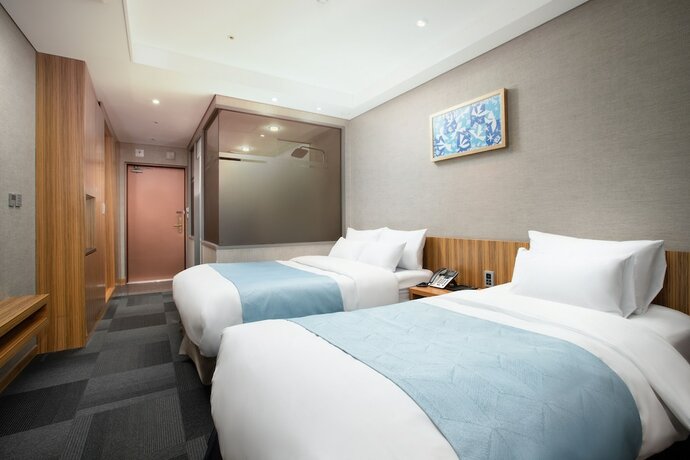 Imagen de la habitación del Hotel Solaire. Foto 29