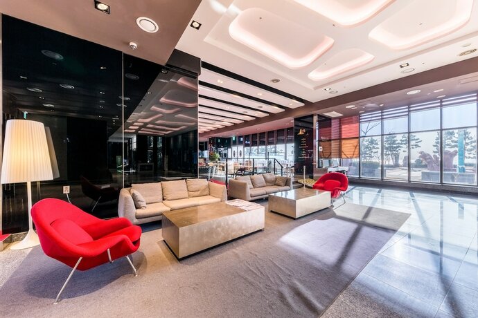 Imagen de los interiores del Hotel Solaire. Foto 38