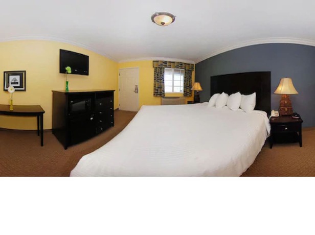Imagen de la habitación del Hotel Solaire Inn and Suites. Foto 9