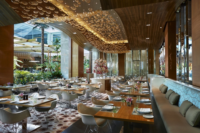 Imagen del bar/restaurante del Hotel Solaire Resort Entertainment City. Foto 4