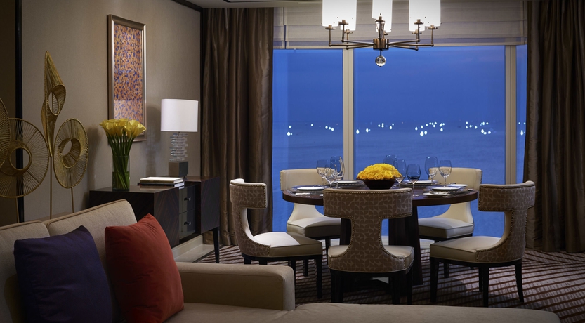 Imagen de la habitación del Hotel Solaire Resort Entertainment City. Foto 11