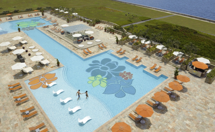 Imagen de la piscina del Hotel Solaire Resort Entertainment City. Foto 15