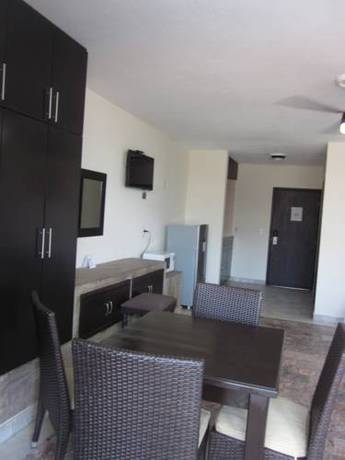 Imagen de la habitación del Hotel Solamar Inn. Foto 6