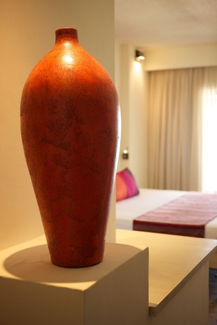 Imagen de la habitación del Hotel Solana Beach - Adults Only. Foto 9