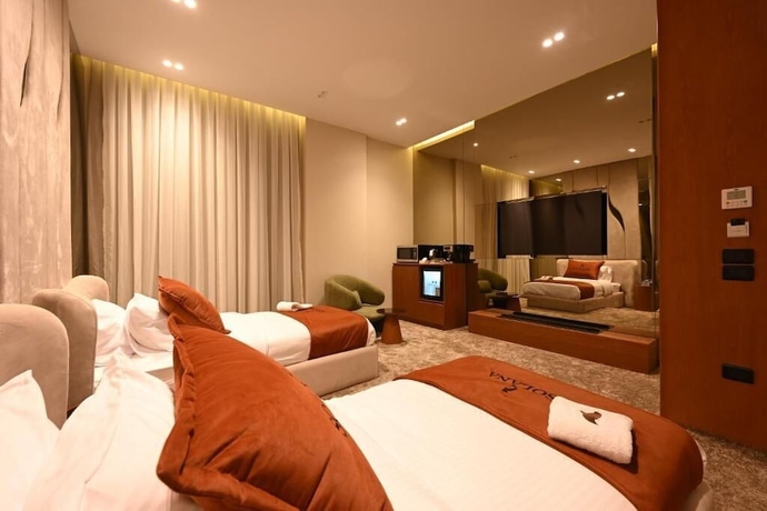Imagen de la habitación del Hotel Solana Sky Pool Boutique. Foto 1