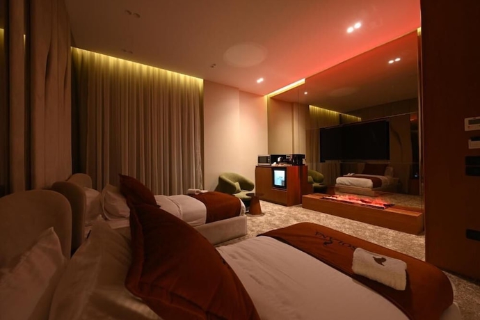 Imagen de la habitación del Hotel Solana Sky Pool Boutique. Foto 2