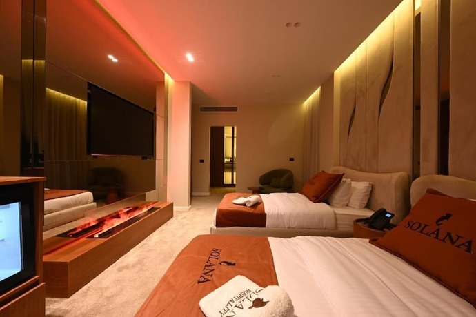 Imagen de la habitación del Hotel Solana Sky Pool Boutique. Foto 10