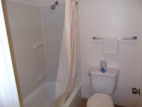 Imagen de la habitación del Hotel Solano Inn Vallejo Napa Valley - Six Flags. Foto 4