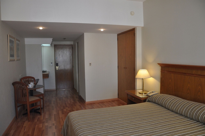 Imagen de la habitación del Hotel Solans Riviera. Foto 3
