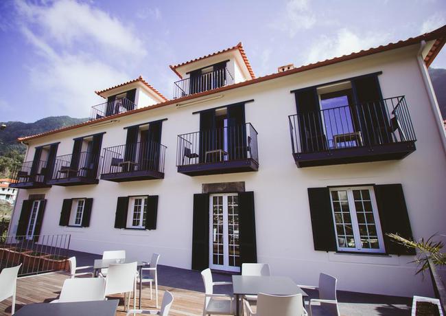 Imagen de los exteriores del Hotel Solar Da Bica. Foto 11