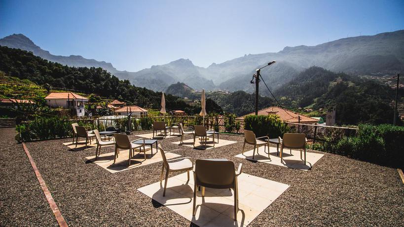 Imagen de los exteriores del Hotel Solar Da Bica. Foto 12