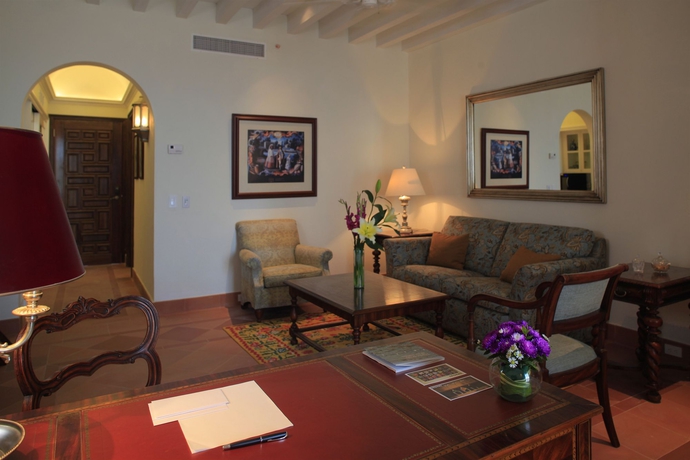 Imagen de los interiores del Hotel Solar De Las Animas. Foto 11