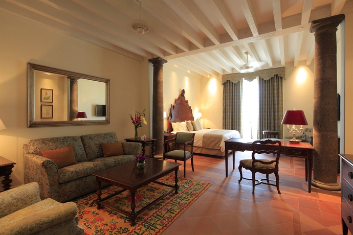 Imagen de la habitación del Hotel Solar De Las Animas. Foto 6