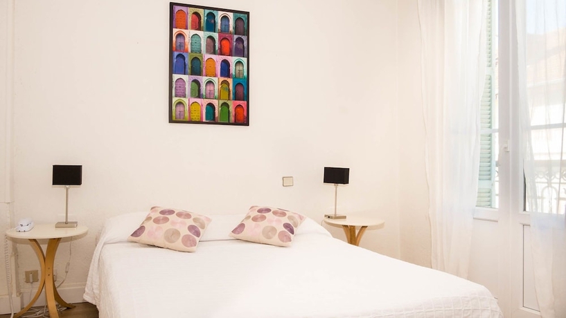 Imagen de la habitación del Hotel Solara, Niza. Foto 10