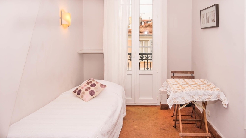Imagen de la habitación del Hotel Solara, Niza. Foto 12