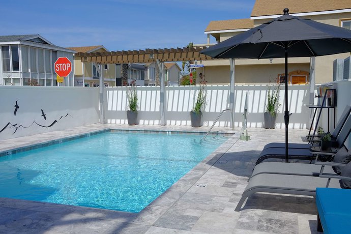 Imagen de la piscina del Hotel Solarena, BW Premier Collection, Newport Beach. Foto 16