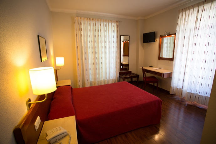 Imagen de la habitación del Hotel Solaris. Foto 11