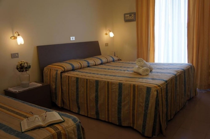 Imagen de la habitación del Hotel Solaris, Giulianova. Foto 10