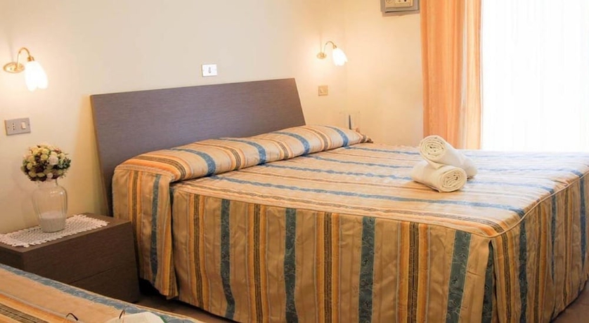 Imagen de la habitación del Hotel Solaris, Giulianova. Foto 11