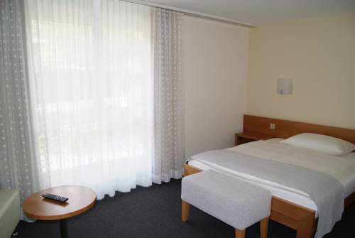 Imagen de la habitación del Hotel Solbad Sigriswil. Foto 15