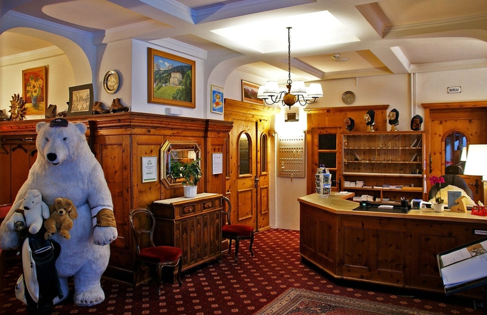Imagen de los interiores del Hotel Soldanella, St Moritz . Foto 18