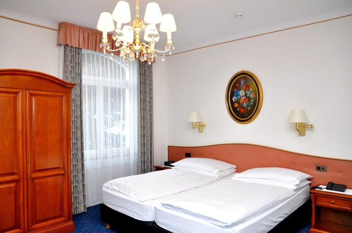 Imagen de la habitación del Hotel Soldanella, St Moritz . Foto 12