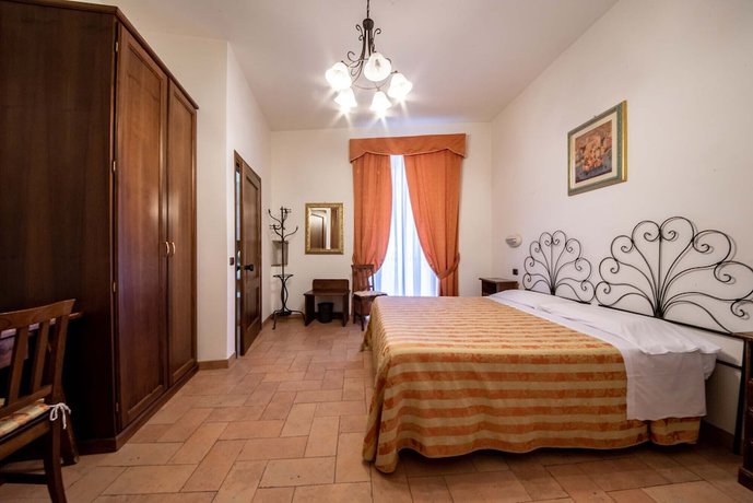 Imagen de la habitación del Hotel Sole, Asis. Foto 4