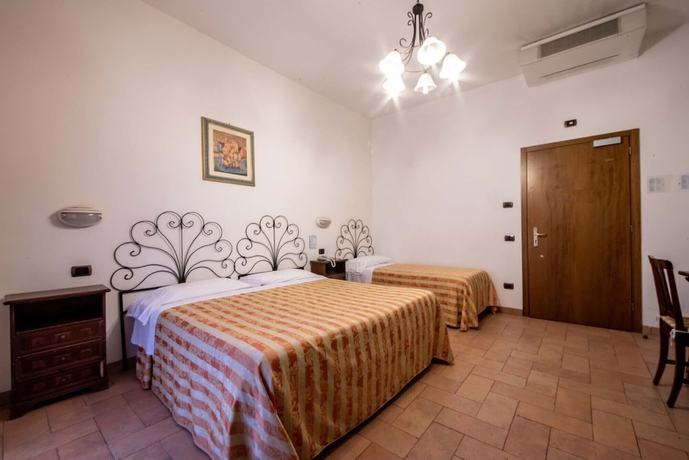 Imagen de la habitación del Hotel Sole, Asis. Foto 7